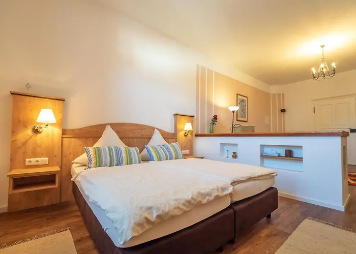 Hotel B-eathouse Eventhotel & Zur Post *