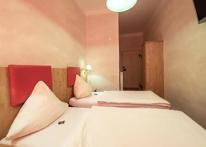 Hotel B-eathouse Eventhotel & Zur Post Obing
