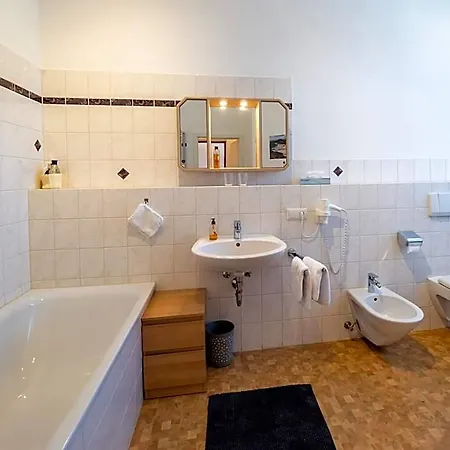 B-eathouse Eventhotel & Zur Post *