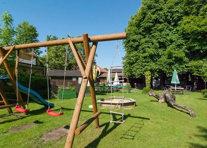 B-eathouse Eventhotel & Zur Post Hotel